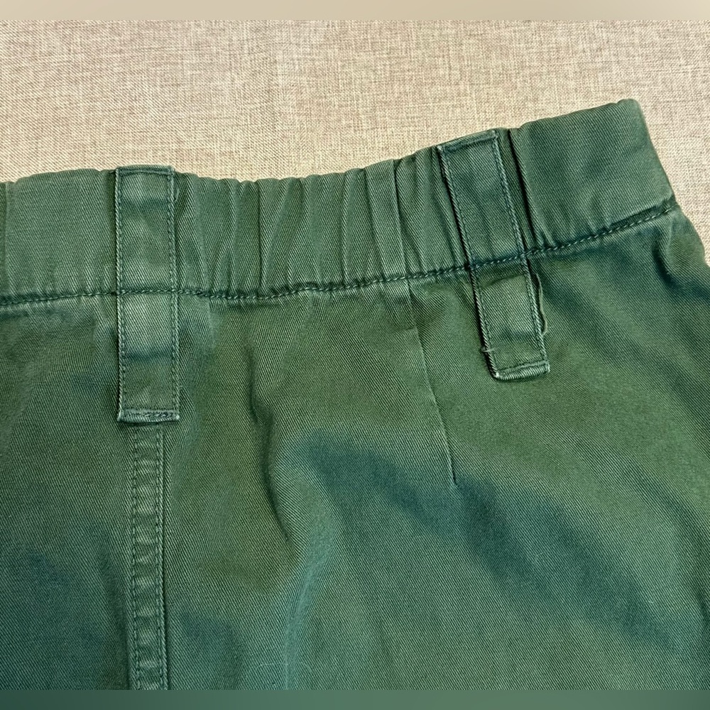Universal Thread Skirt - Picture 6 of 10